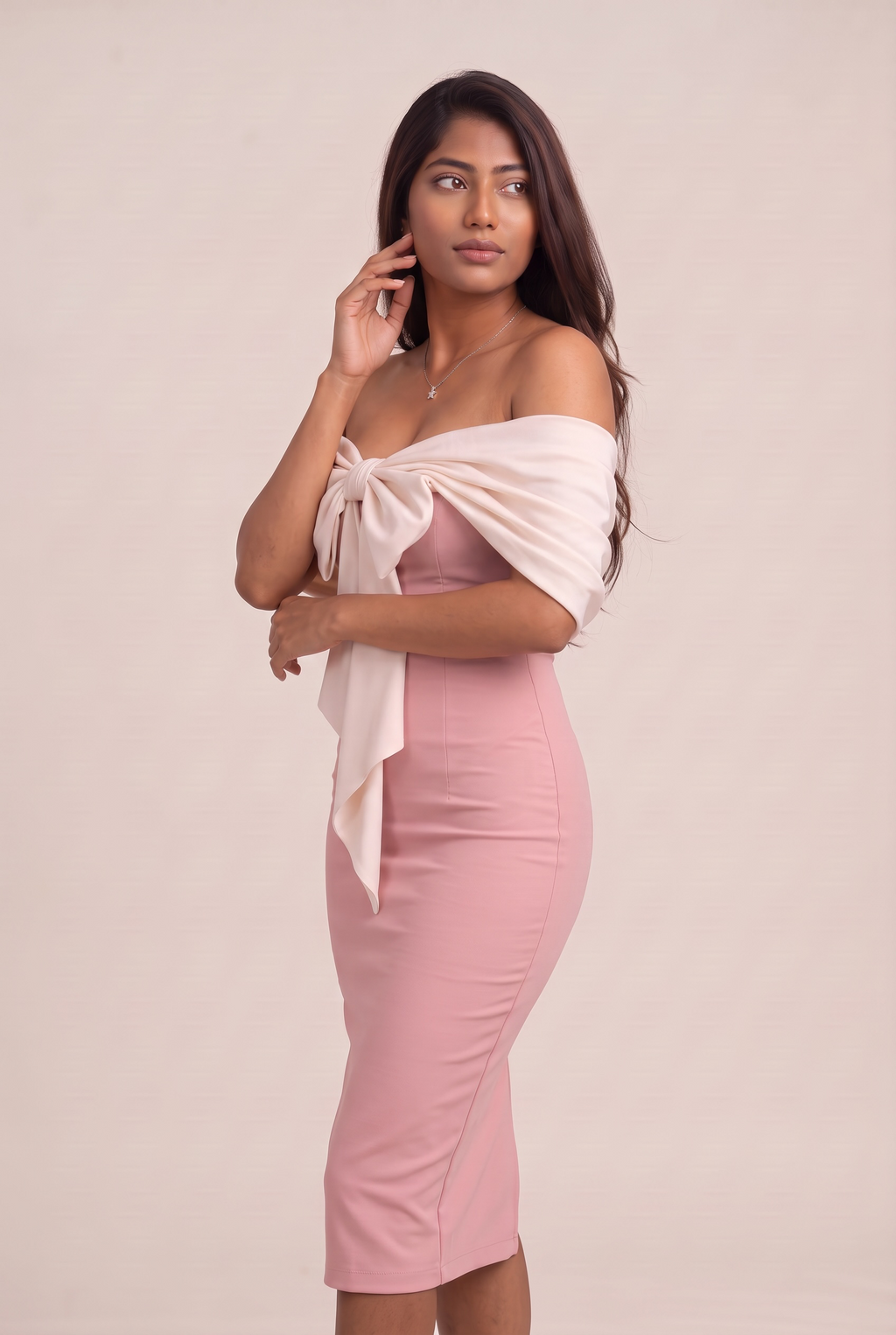 Sculpted Bow Midi