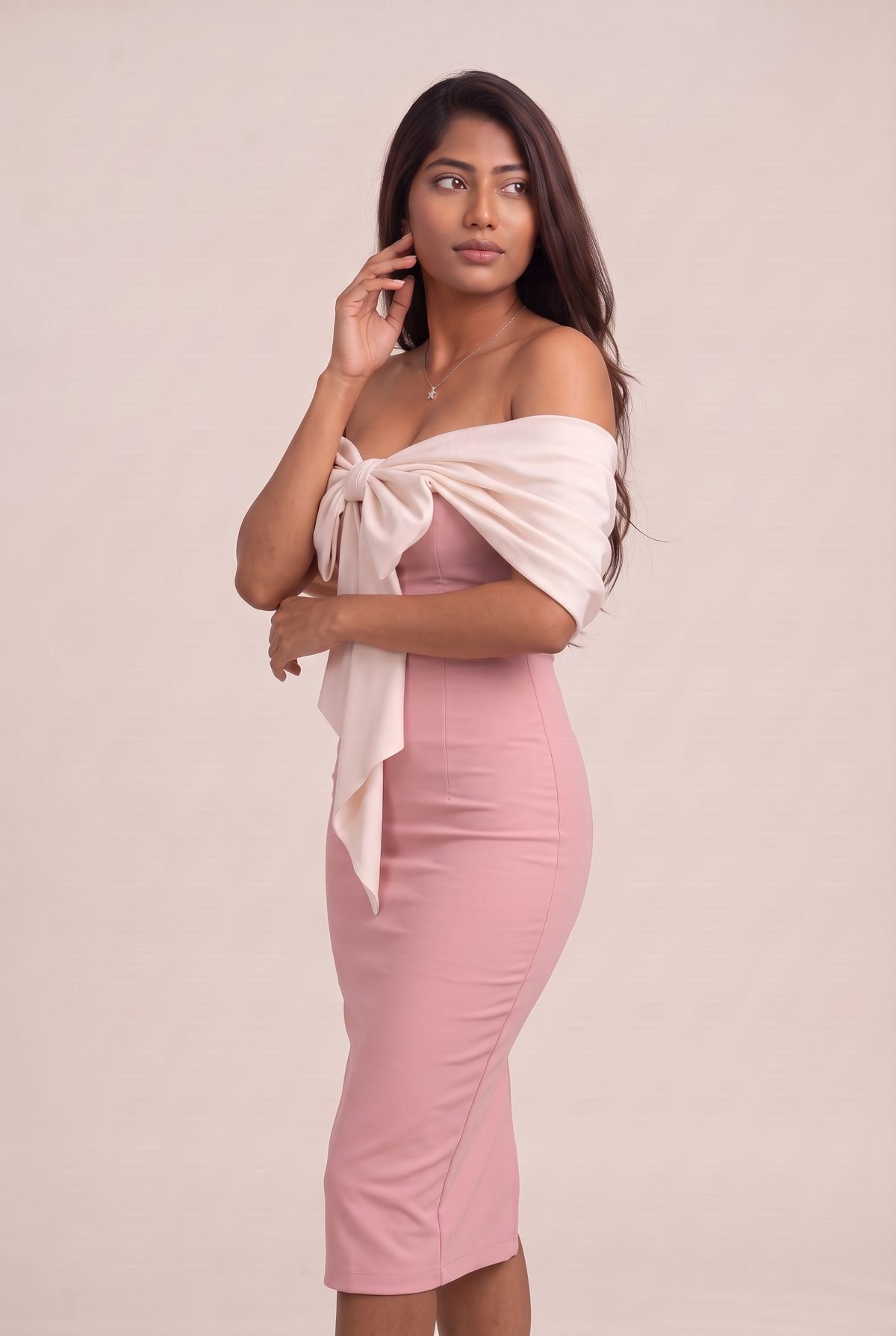 Sculpted Bow Midi
